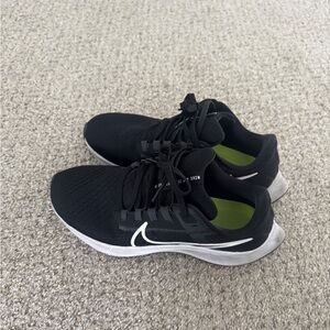 NIKE AIR ZOOM PEGASUS 38